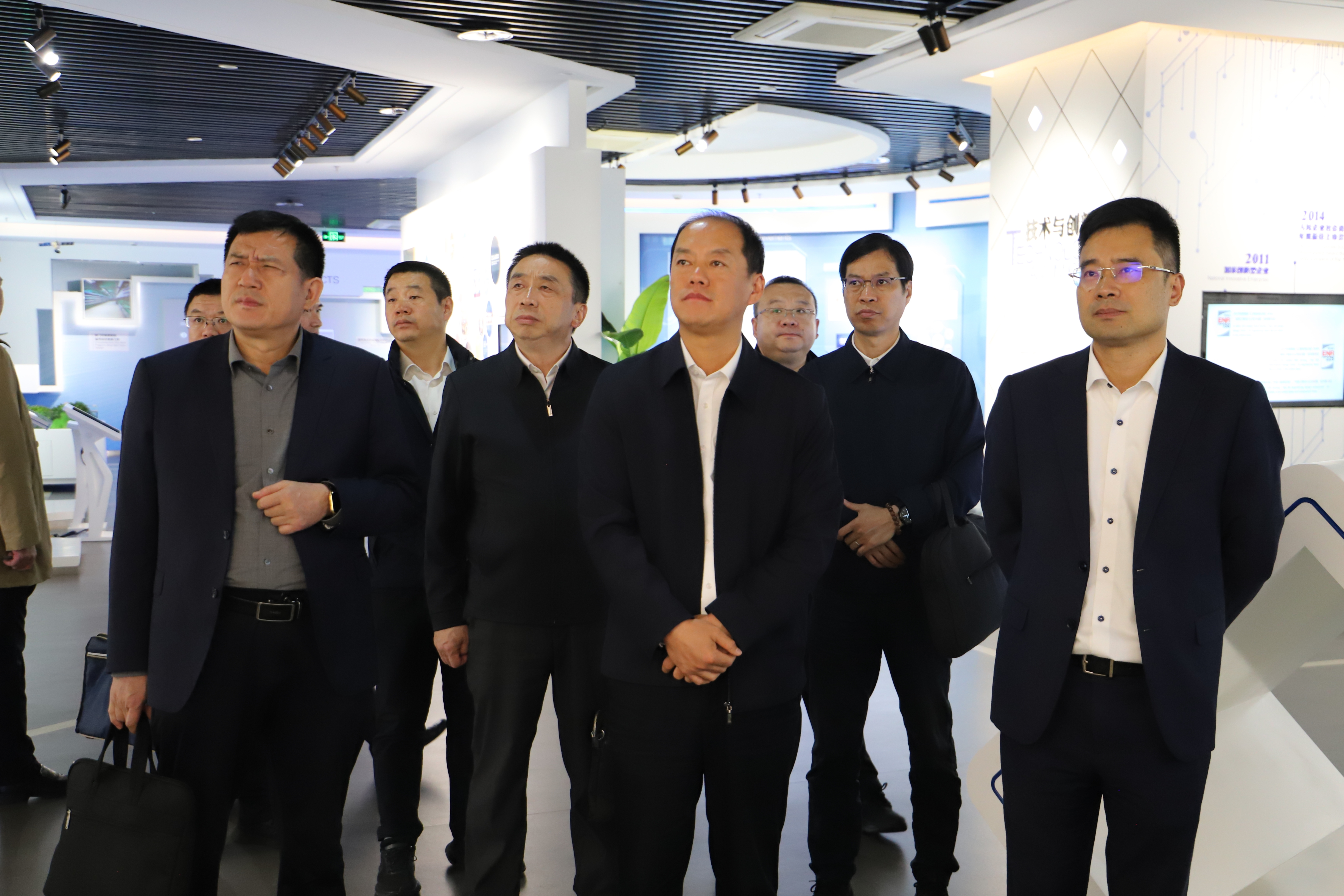 17621316325692583NYC.jpg 展廳照片.jpg